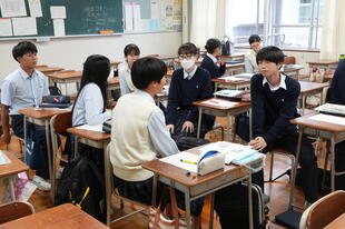 20241004_分野別進路ガイダンス (10).JPG