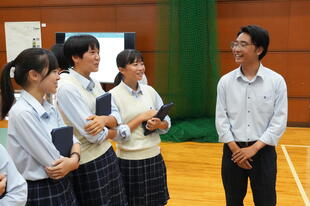 20241003_２年Safari中間発表会 (428).JPG