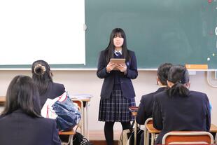 20251218_1,2年進路HR (16)(加工).jpg