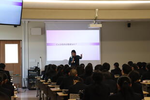 20251209_1年人権学習会 (61).JPG
