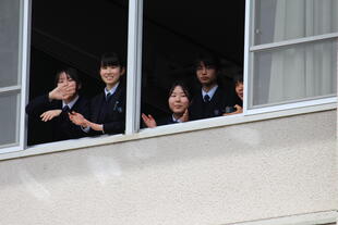 20260417_吹奏楽中庭演奏 (42).JPG