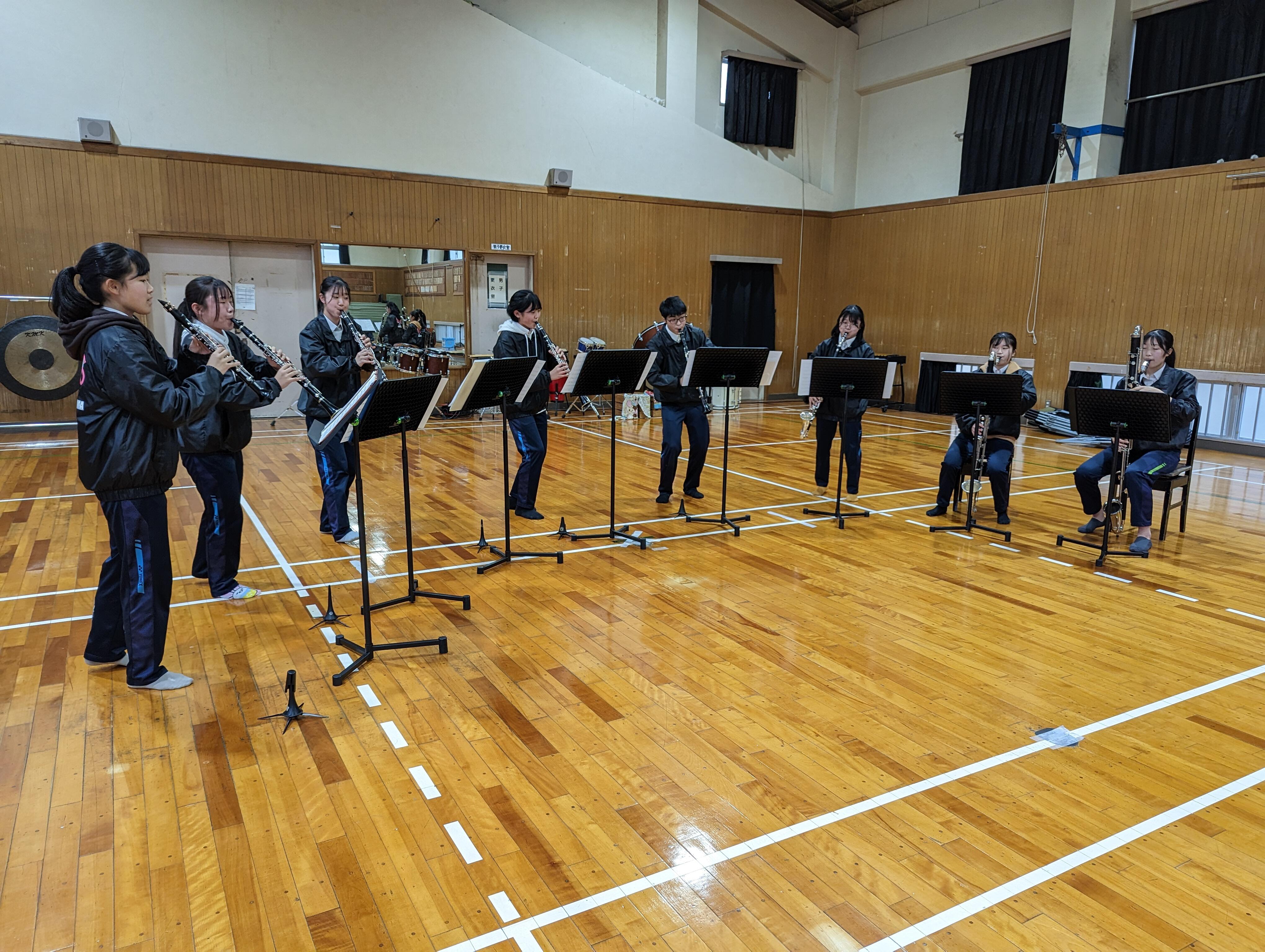 吹奏楽部:アンサンブルコンテスト校内選考会 - 京都府立桃山高等学校 学校生活