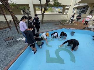 Image gallery image