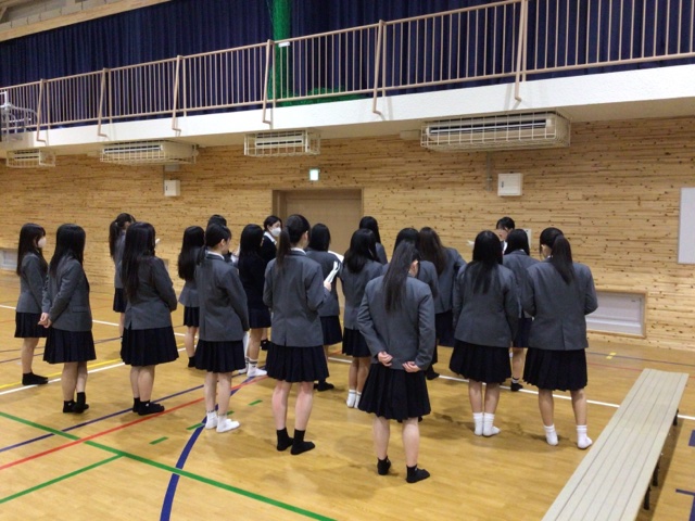 1・2年生 縦割り歌練習