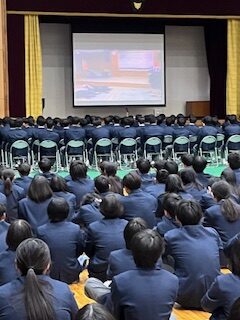 卒業証書授与式予行・３年生を送る会