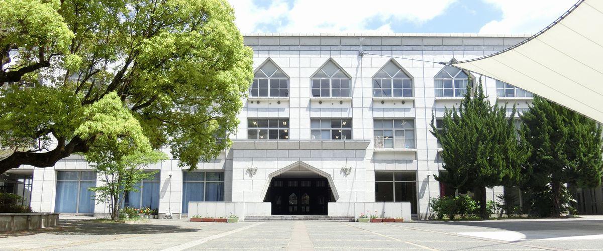 京都府立洛北高等学校・洛北高等学校附属中学校 京都府立洛北高等学校・洛北高等学校附属中学校