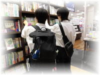 202407選書ツアー　２.jpg