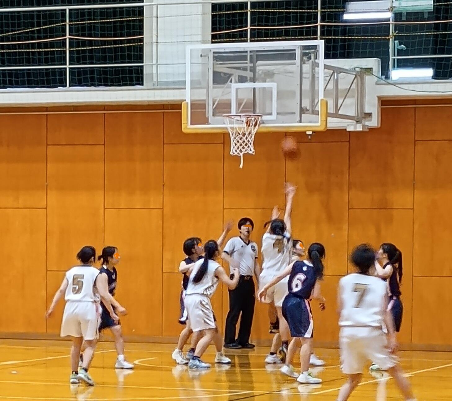 https://www.kyoto-be.ne.jp/subaru-hs/mt/school_life/images/basket260315_2.jpg