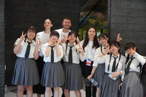 IMG_10.32女子.JPG