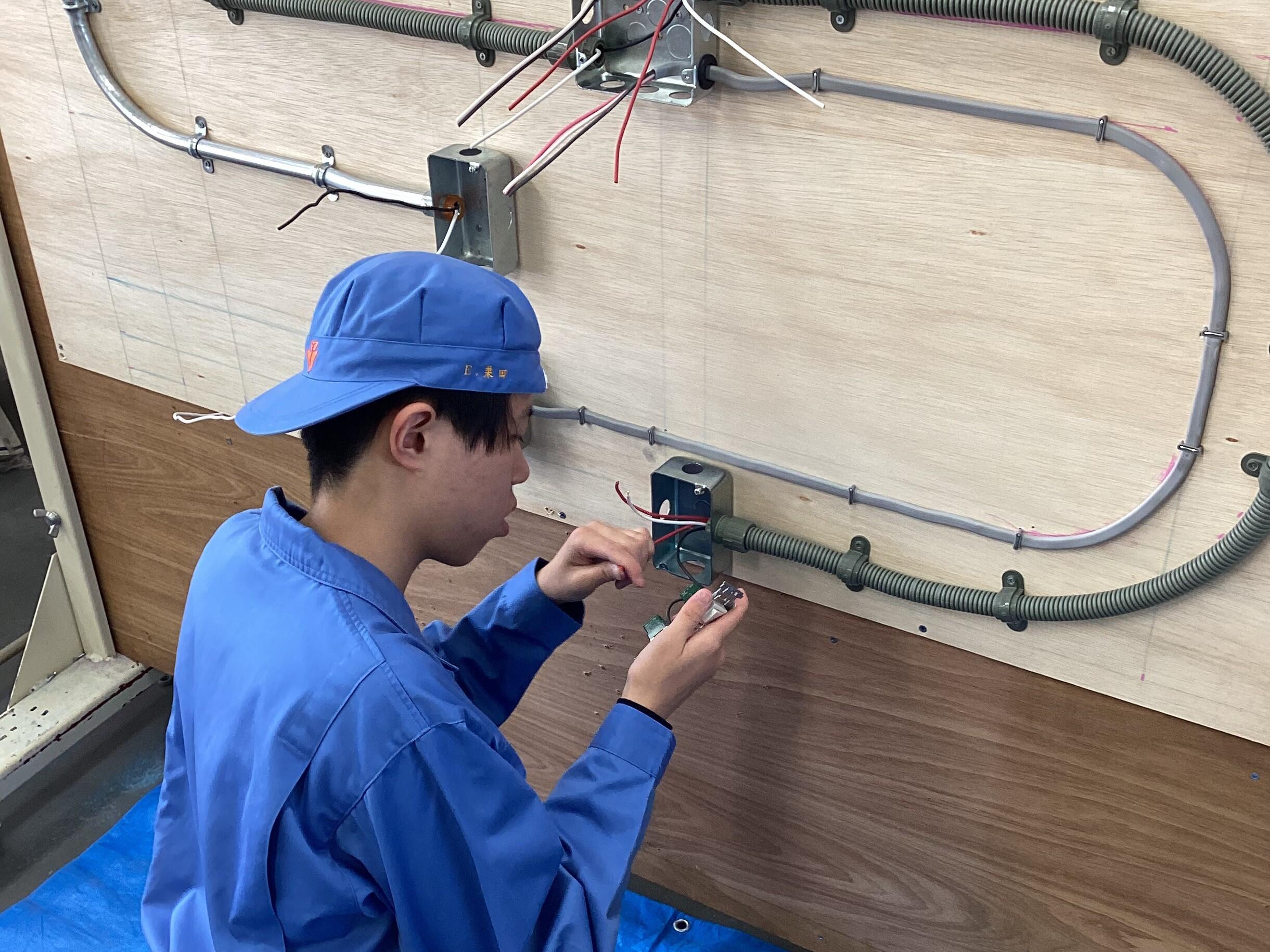 電気技術2-1.jpg
