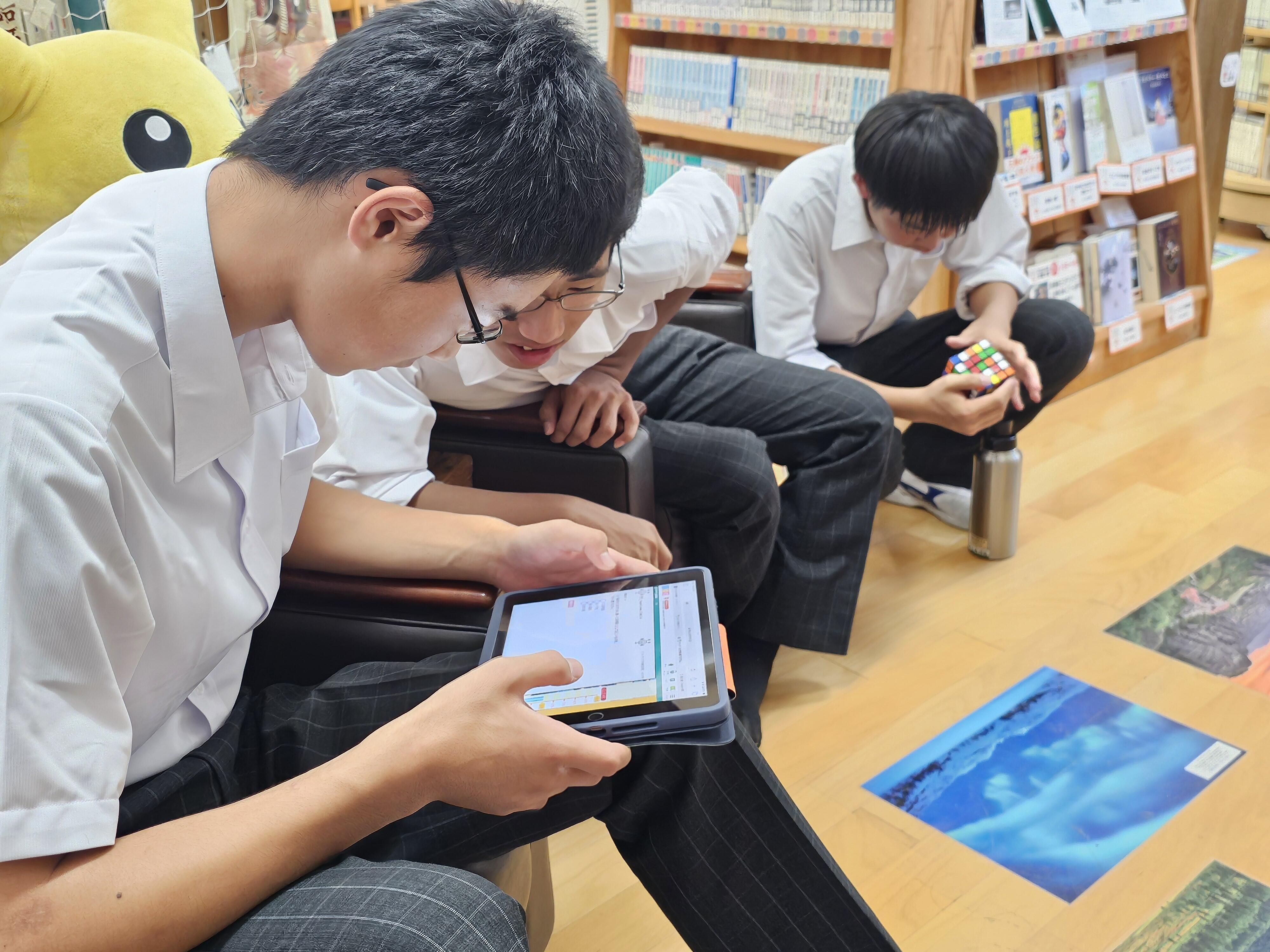 https://www.kyoto-be.ne.jp/tangoryokufuu-hs/mt/library-k/images/20240725_112220.jpg