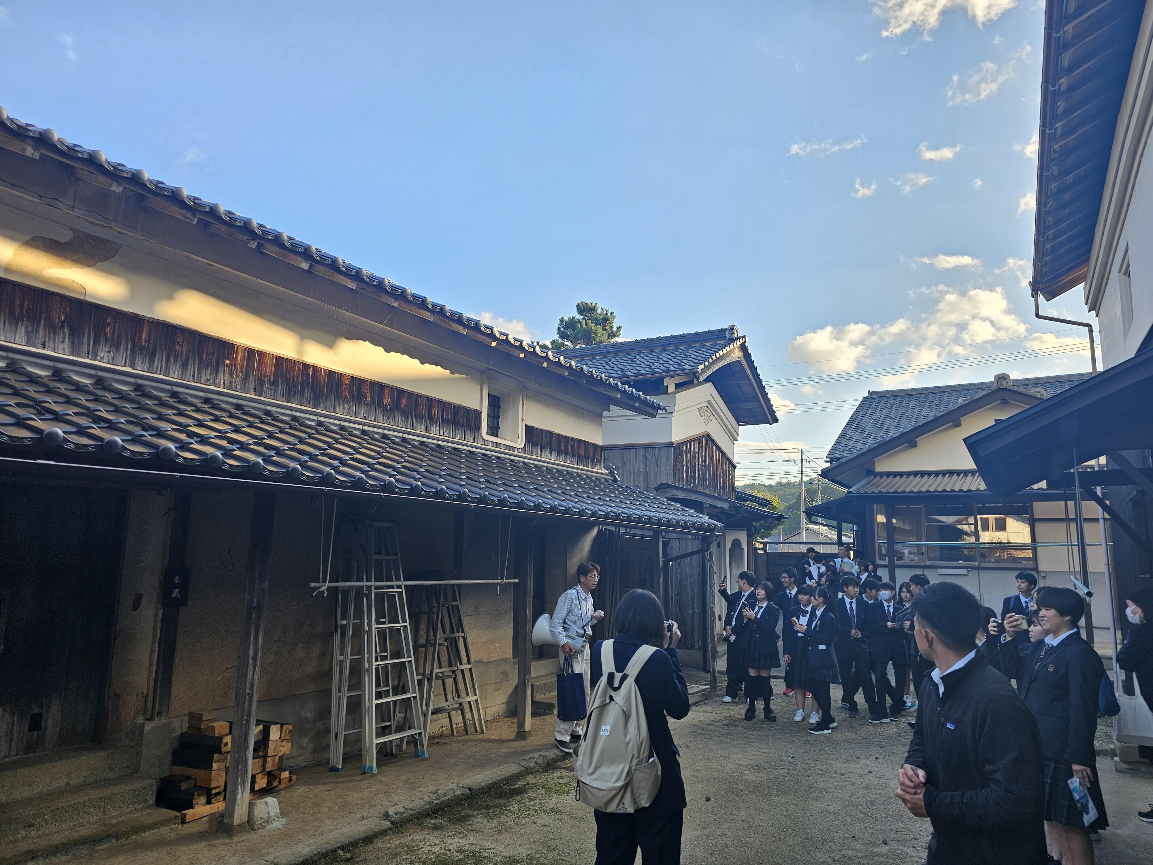 https://www.kyoto-be.ne.jp/tangoryokufuu-hs/mt/library-k/images/20241030_155804.jpg