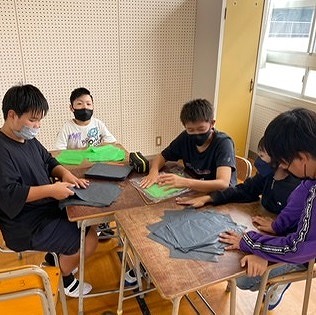 運動会係