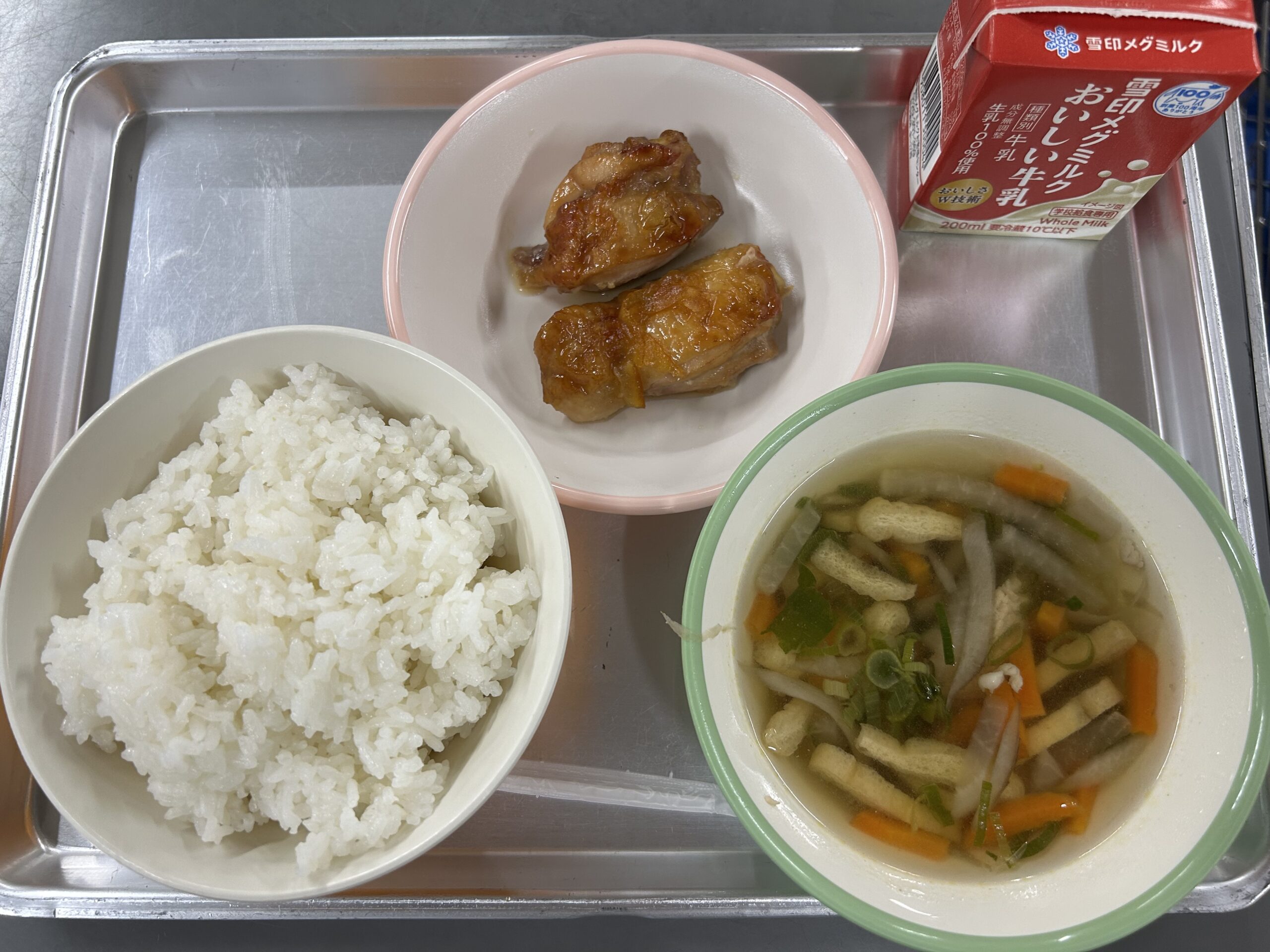 わくわく給食🐔🍊