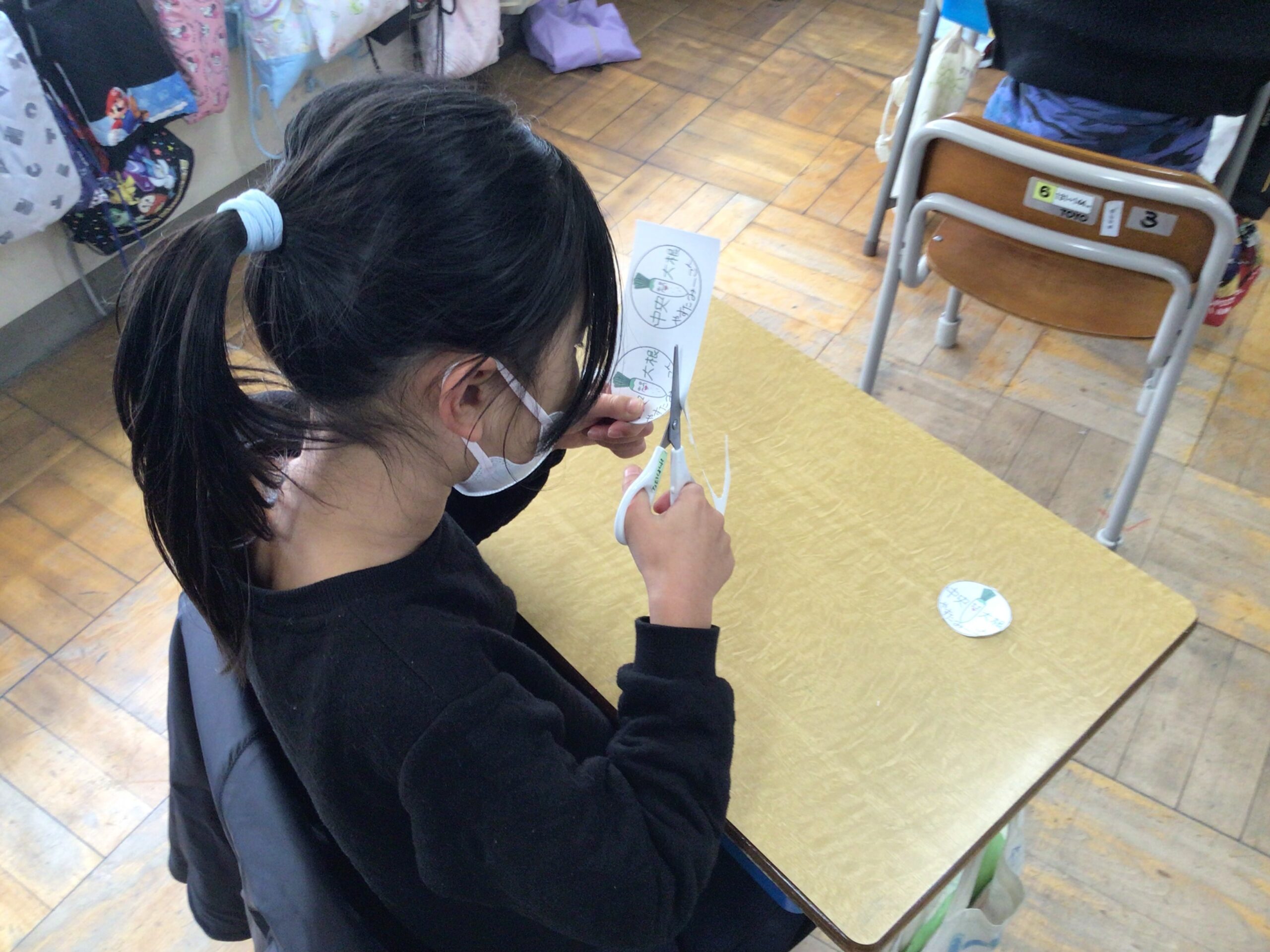 【大根日記】１、２年　パッケージづくり①