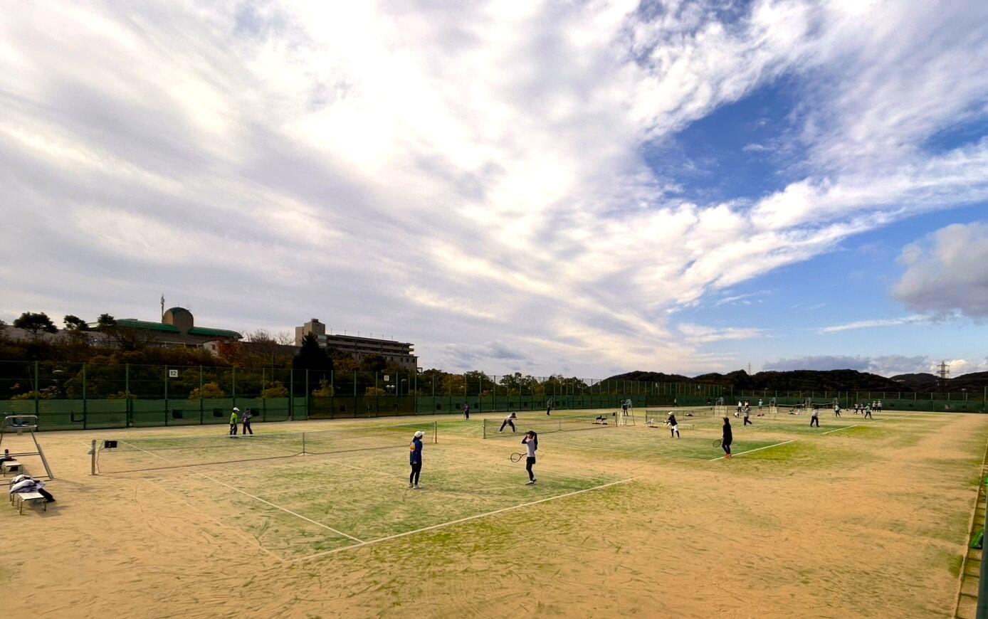 325jyositennis20241207326.jpg