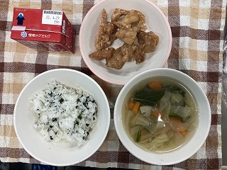 4/18(月)の給食